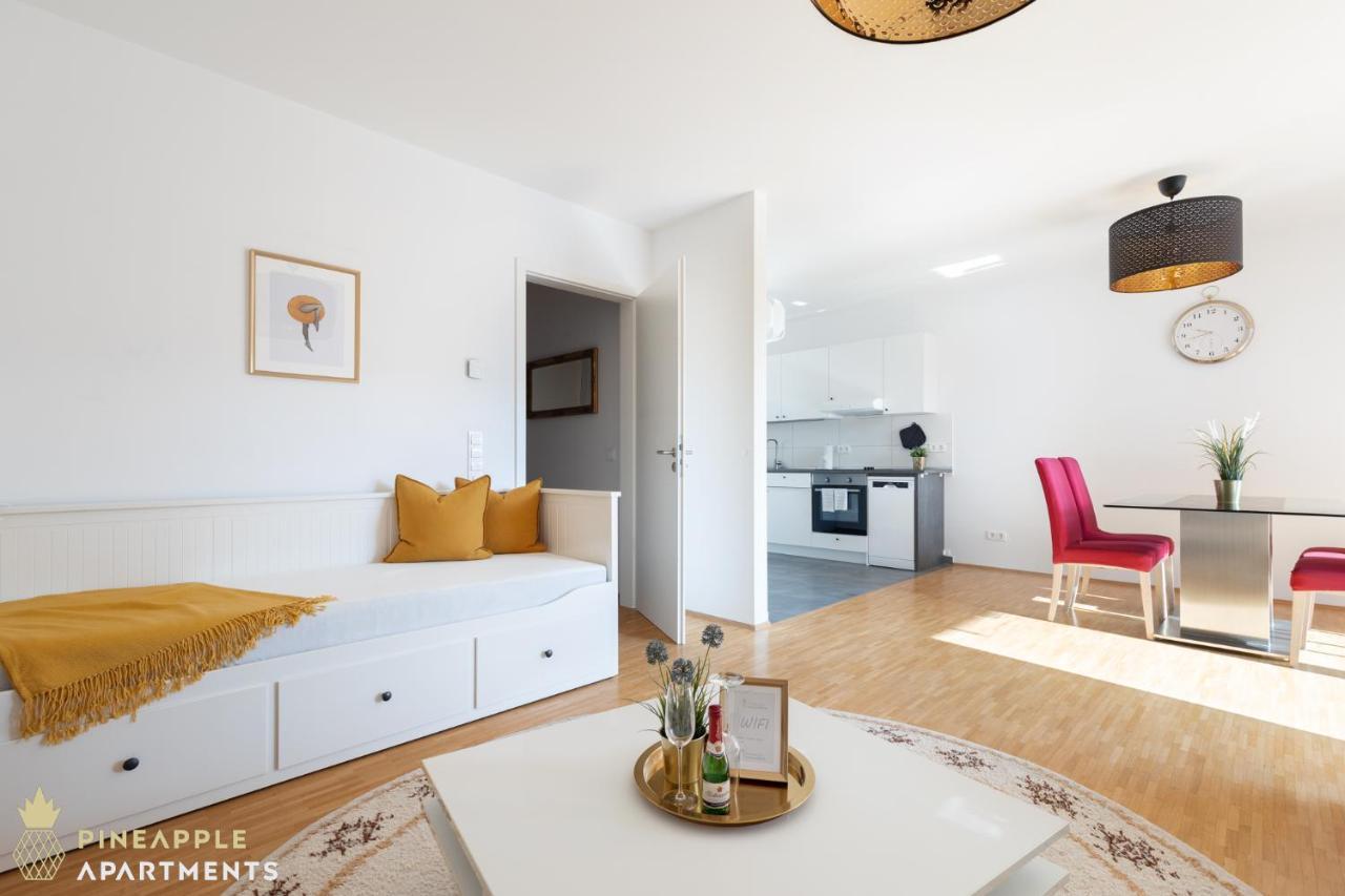 Pineapple Zwinger Ii - 70 Qm - 1x Free Parking *